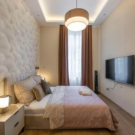 Exclusive N' Grand Center With 5 Bedrms Apartamento *