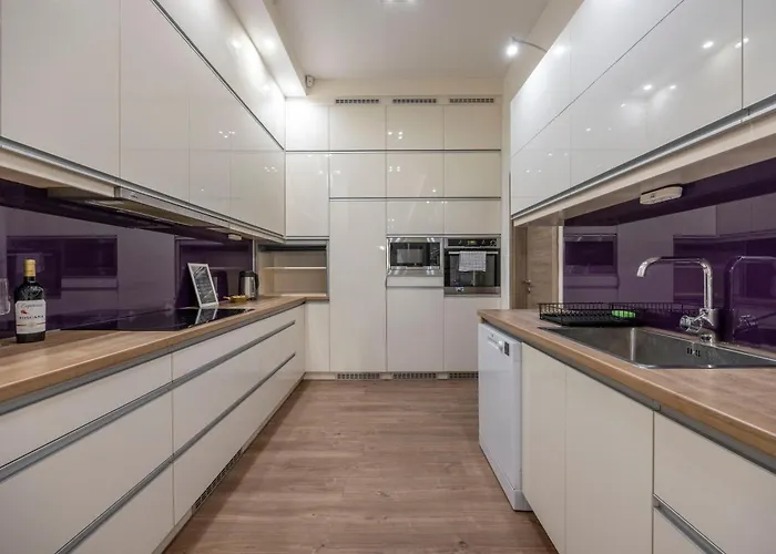 Exclusive N' Grand Center With 5 Bedrms * بودابست